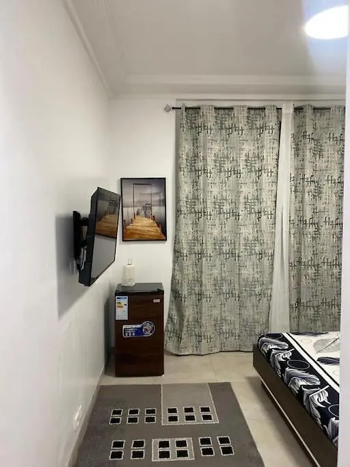 Appartement 3 Chambres Au Point E 다카르 세네갈